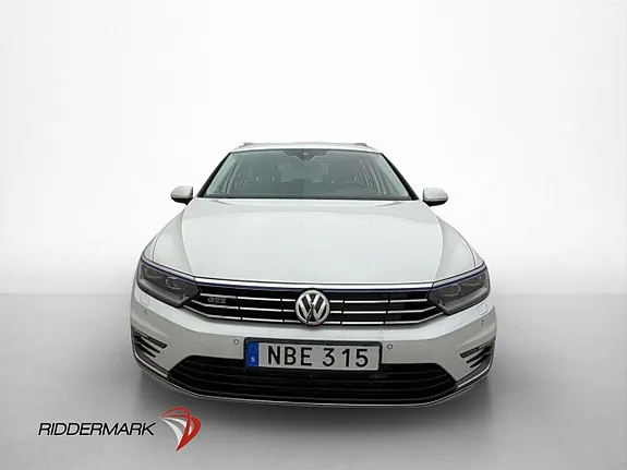 Volkswagen Passat 2016 photo 2