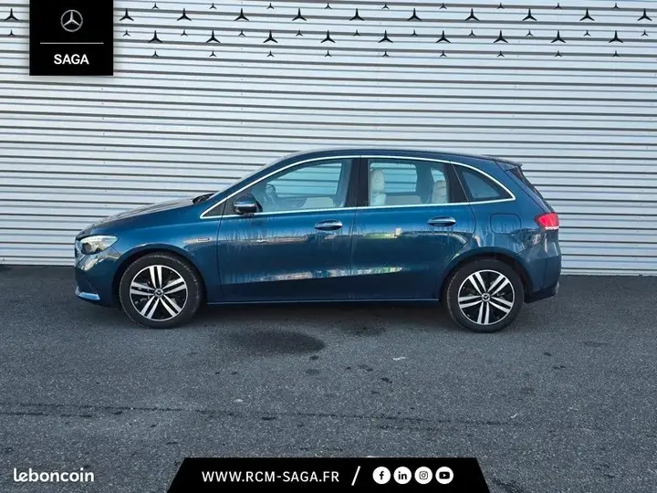Mercedes-Benz B-Class 2020 photo 2