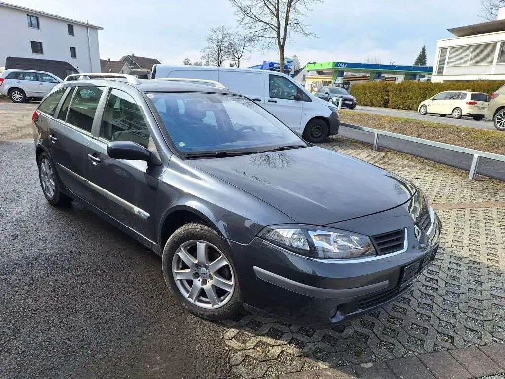 Renault Laguna