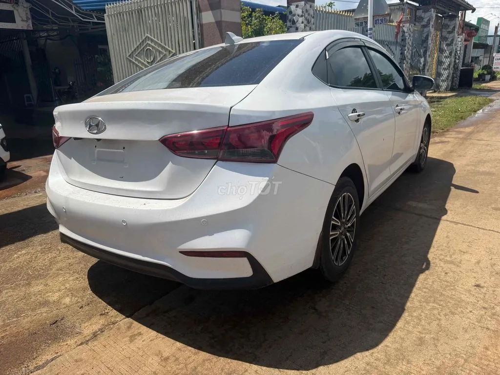 Hyundai Accent 2020 photo 5