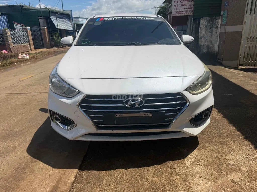 Hyundai Accent 2020 photo 3