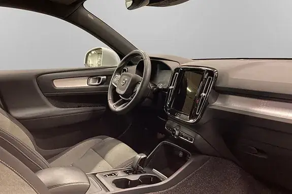 Volvo Xc40 2022 photo 4