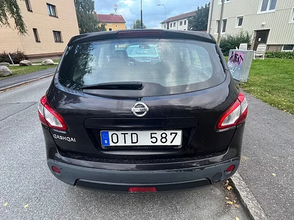 Nissan Qashqai 2011 photo 4