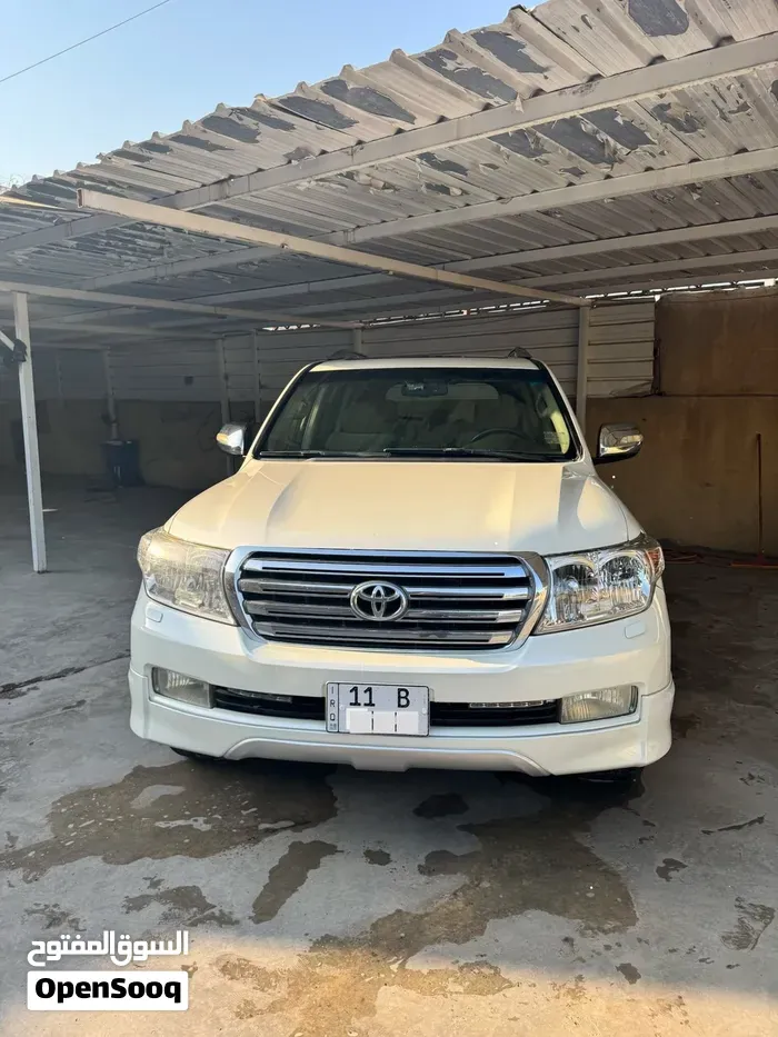 Toyota Land Cruiser 2010 photo 2