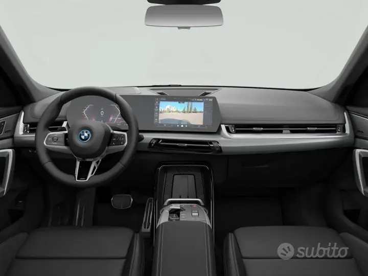 BMW Ix1 2025 photo 3