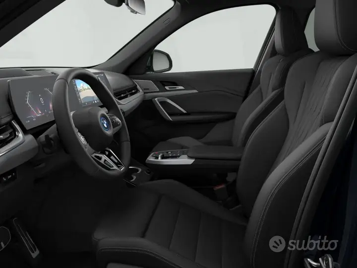 BMW Ix1 2025 photo 2