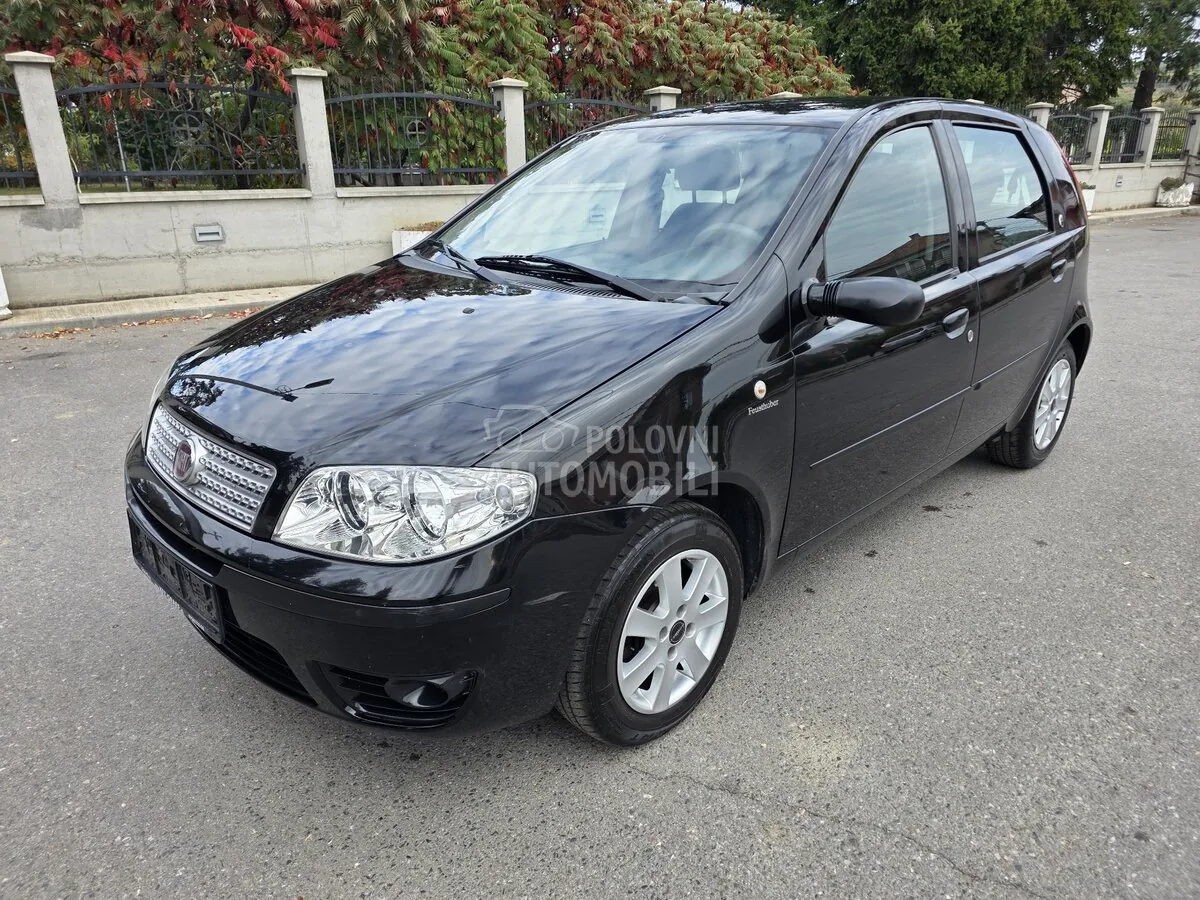 Fiat Punto 2009 photo 5