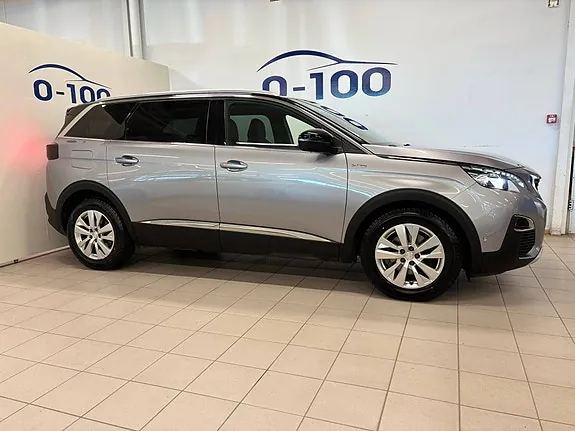 Peugeot 5008 2018 photo 4