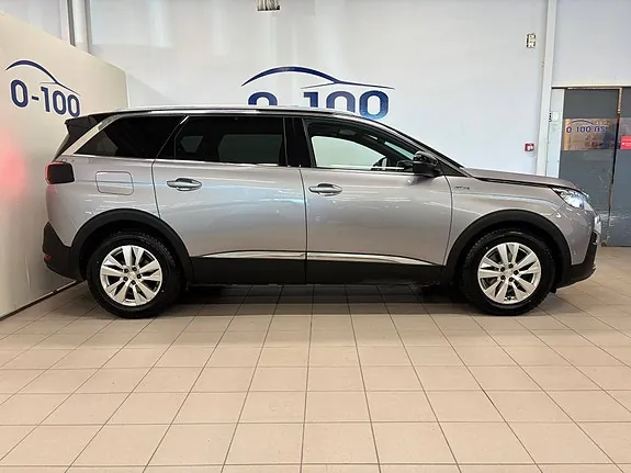 Peugeot 5008 2018 photo 5