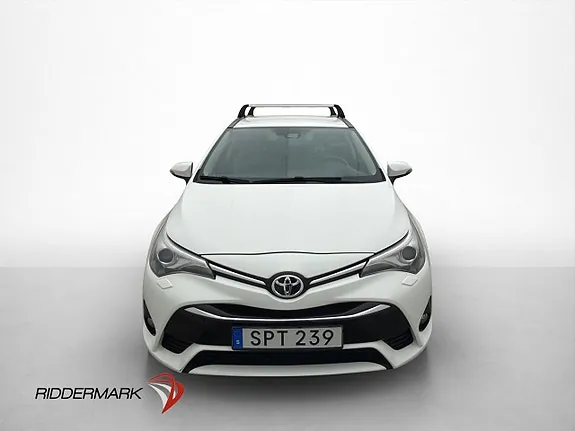 Toyota Avensis 2017 photo 2