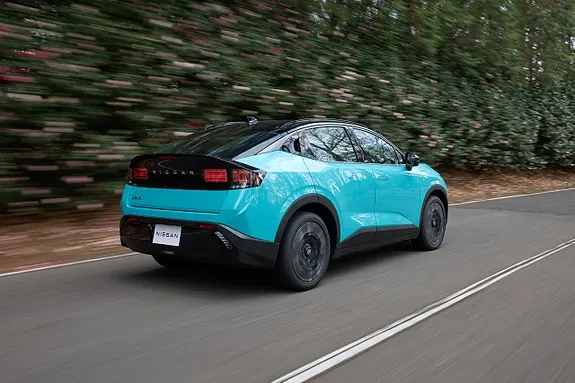 Nissan Leaf 2026 photo 5