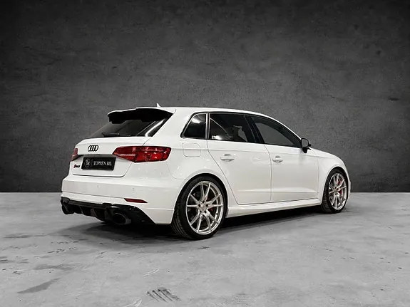 Audi Rs3 2018 photo 2