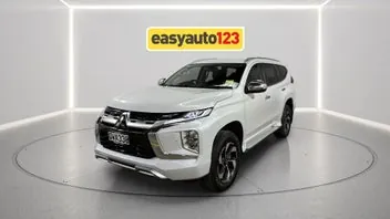 Mitsubishi Pajero Sport 2024 photo 4