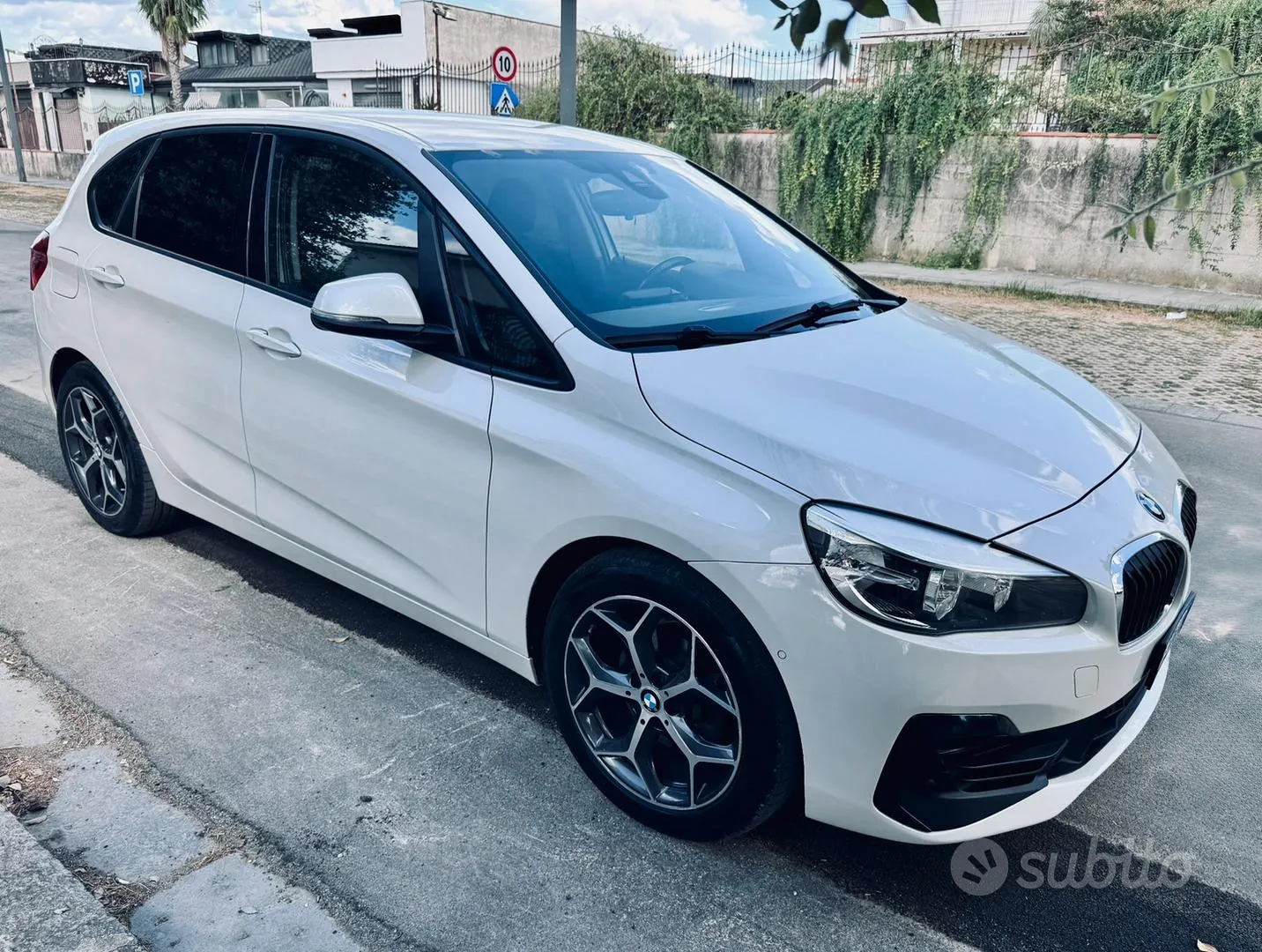 BMW 2 Series 2019 photo 4