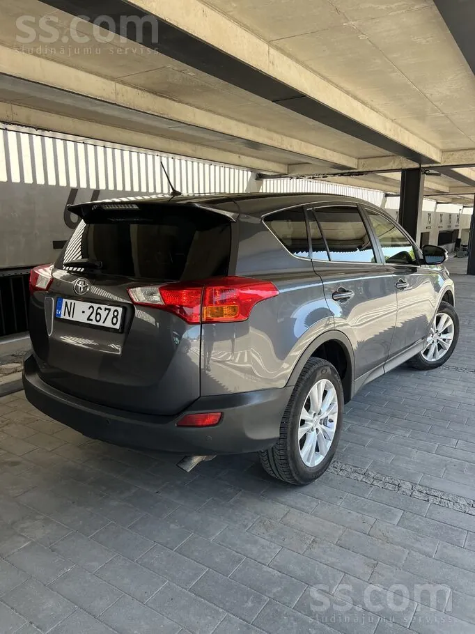 Toyota Rav4 2013 photo 2