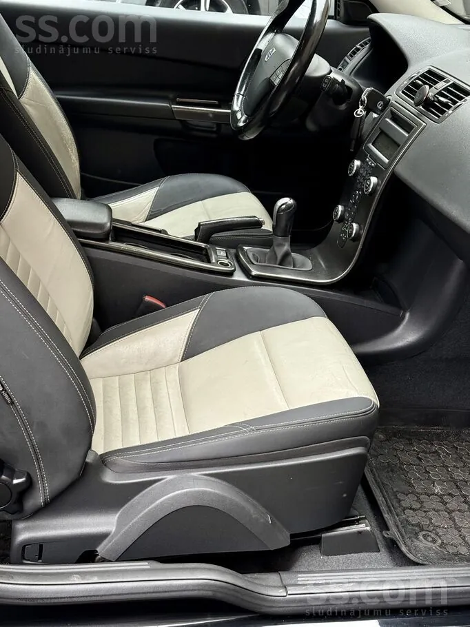 Volvo C30 2010 photo 5