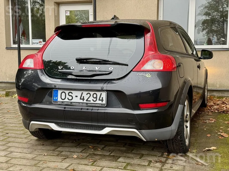 Volvo C30 2010 photo 4