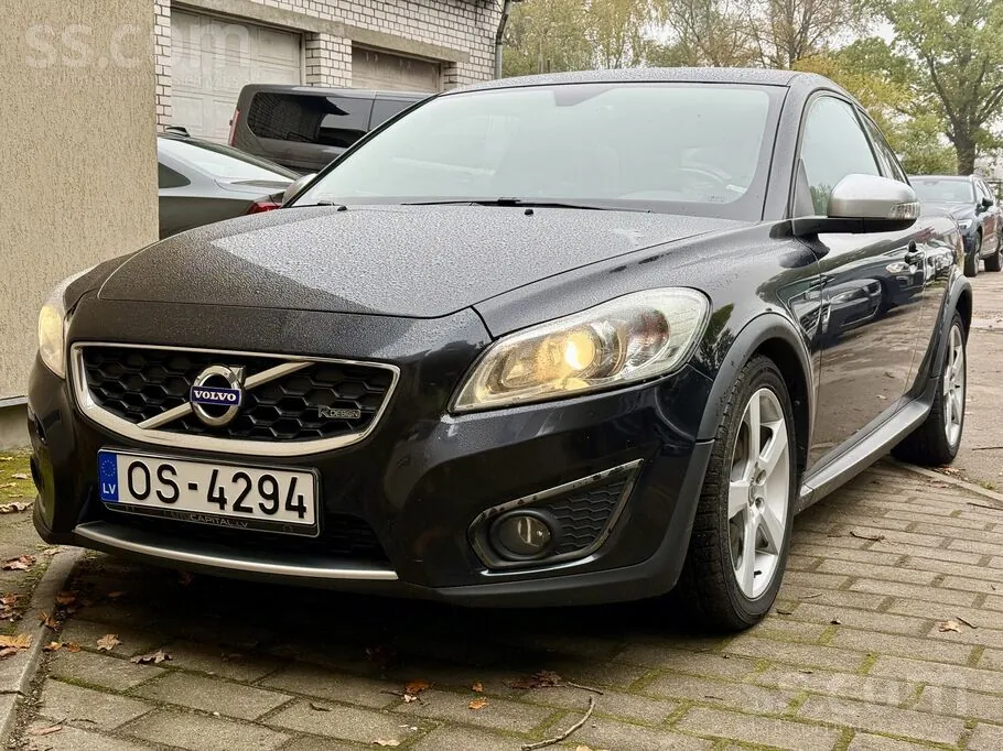 Volvo C30 2010 photo 2