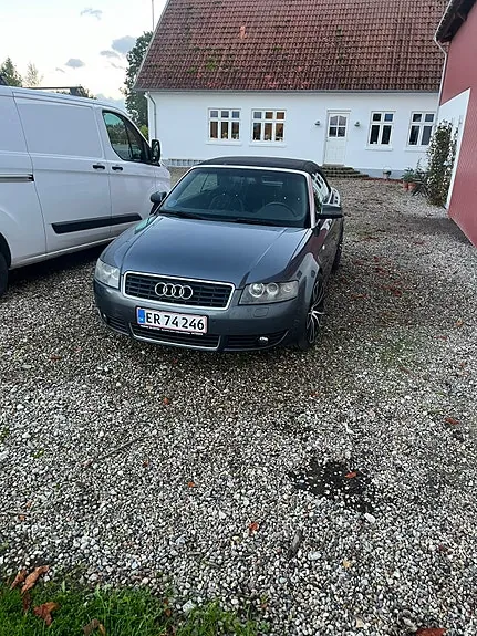 Audi A4 2003 photo 3