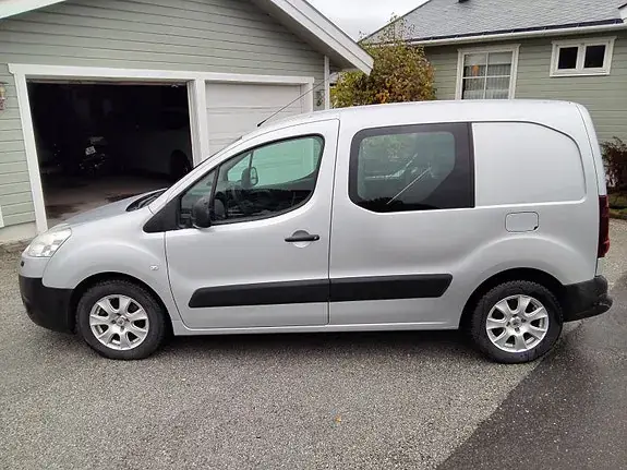 Peugeot Partner 2013 photo 2