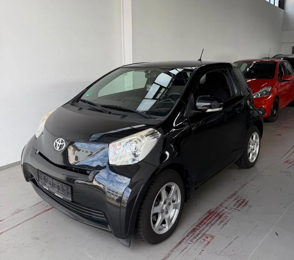 Toyota Iq