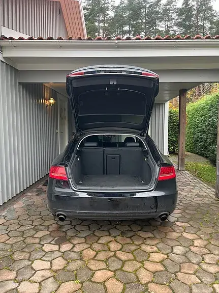 Audi A5 2011 photo 4