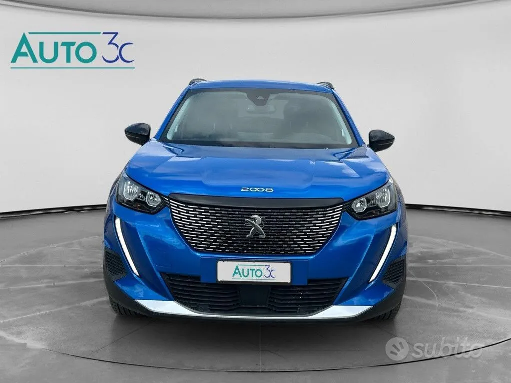 Peugeot 2008 2022 photo 2