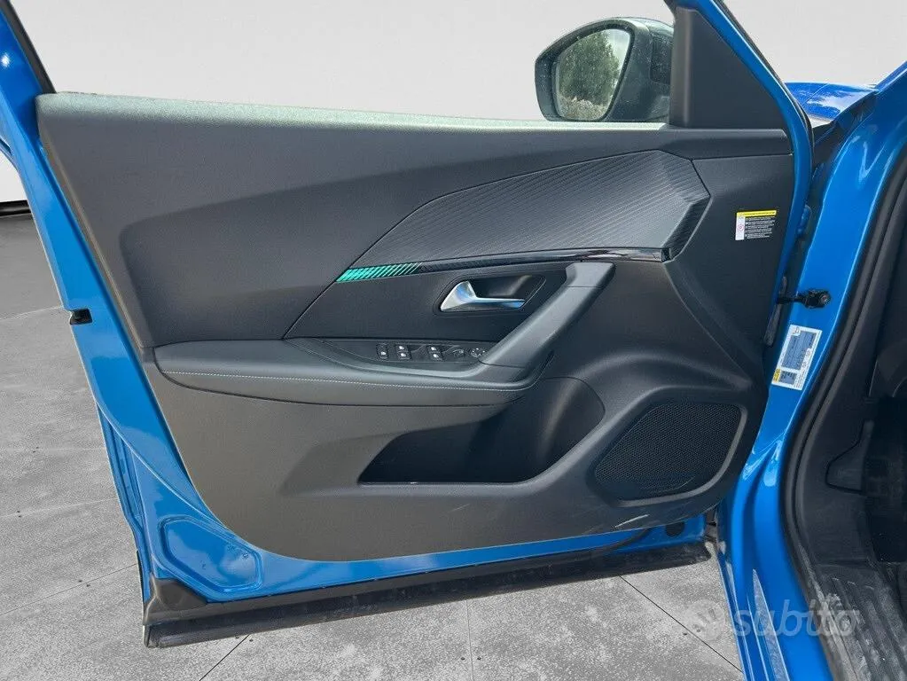 Peugeot 2008 2022 photo 4