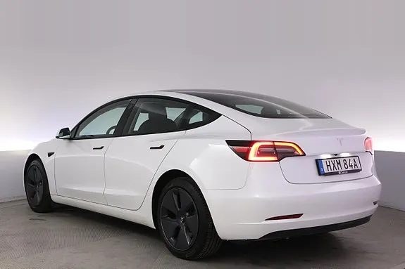 Tesla Model 3 2023 photo 4