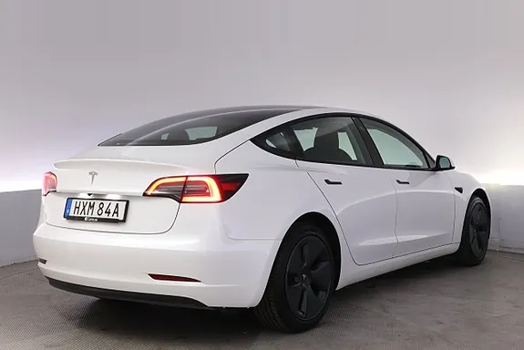 Tesla Model 3 2023 photo 5