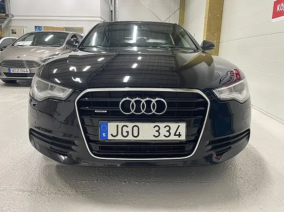 Audi A6 2012 photo 2