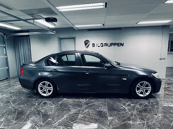 BMW 318D 2008 photo 3