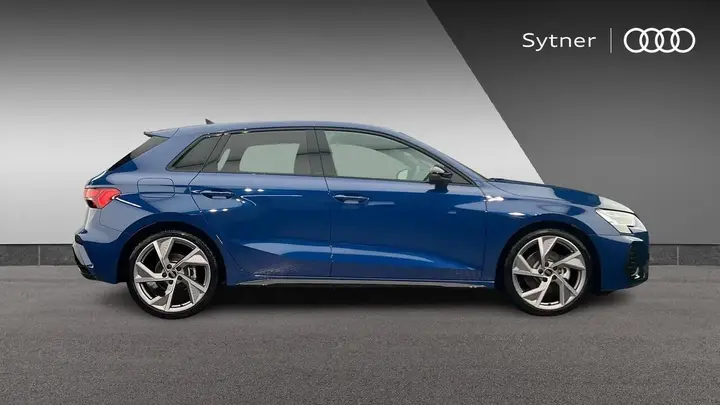 Audi A3 Sportback photo 4