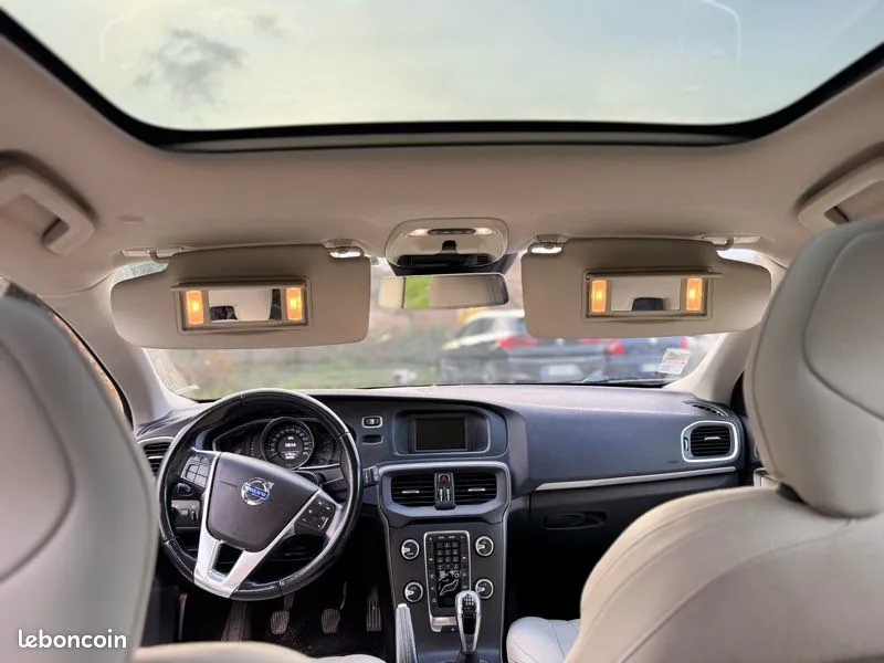 Volvo V40 2014 photo 3