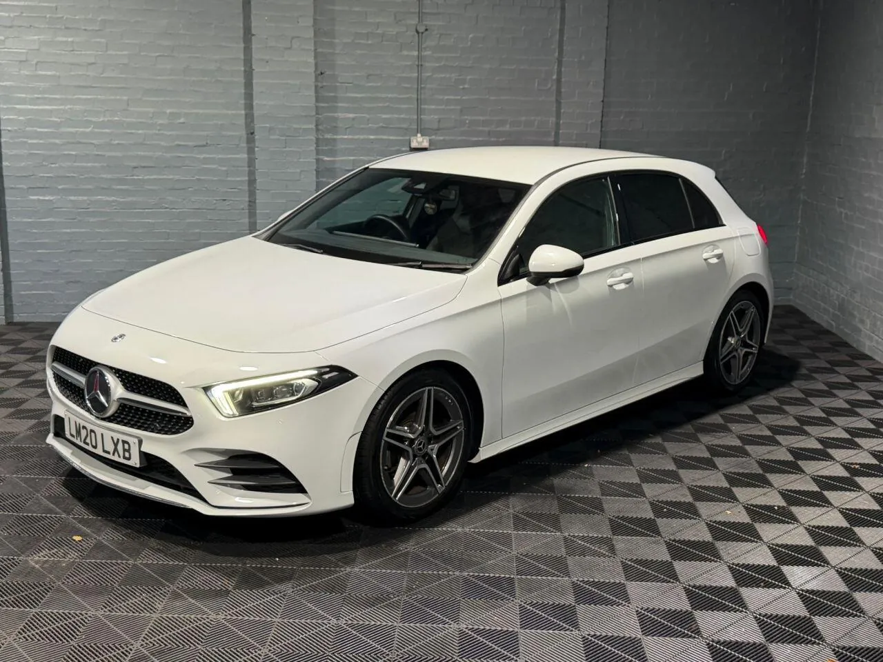 Mercedes-Benz A-Class 2020 photo 5