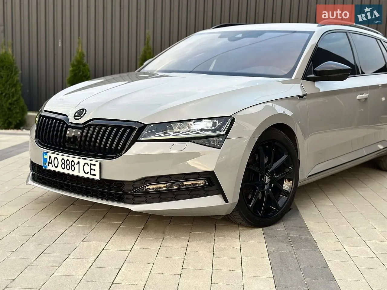 Skoda Superb 2020 photo 2
