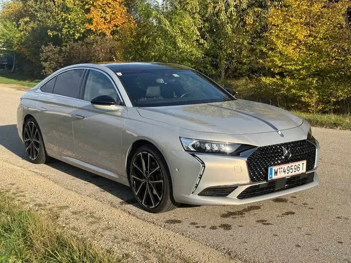 DS Automobiles Ds 9 2022 photo 2