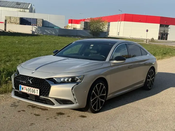 DS Automobiles Ds 9