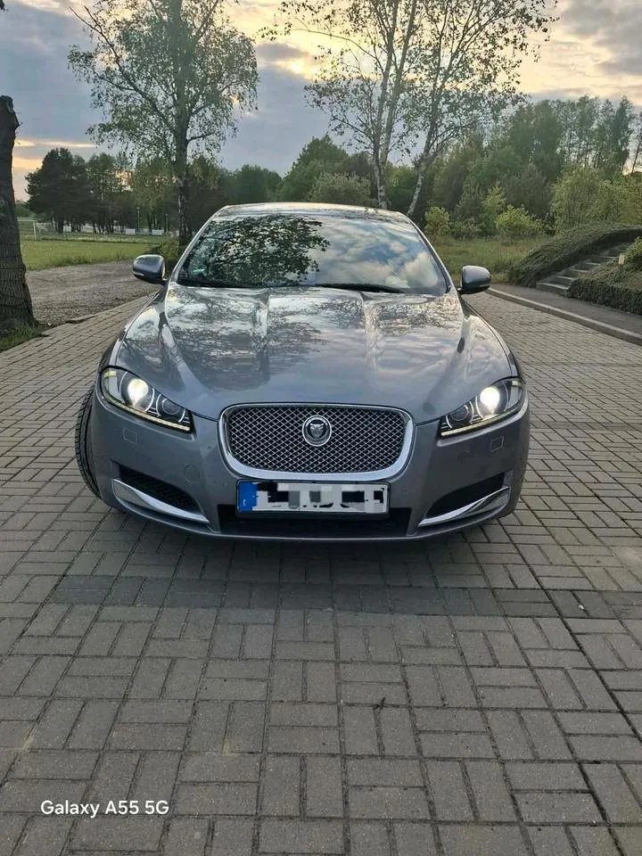 Jaguar Xf