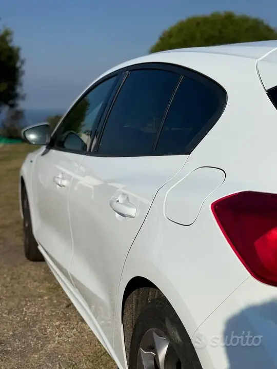 Ford Focus 2021 photo 5