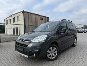 Citroen Berlingo 2017 photo 2