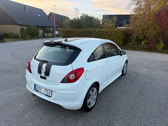 Opel Corsa 2011 photo 5