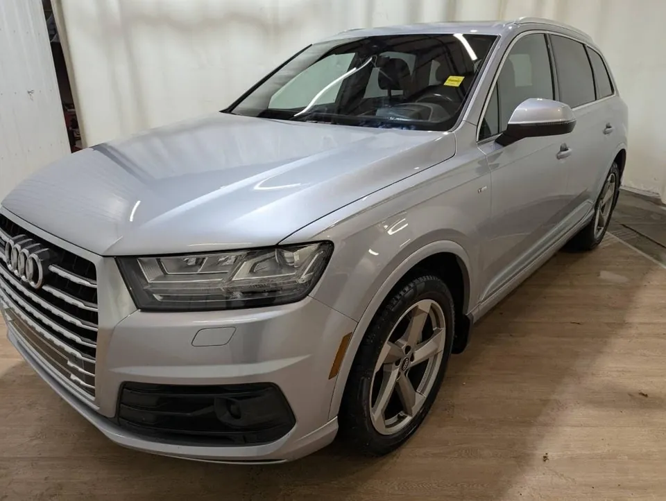 Audi Q7 2017 photo 3