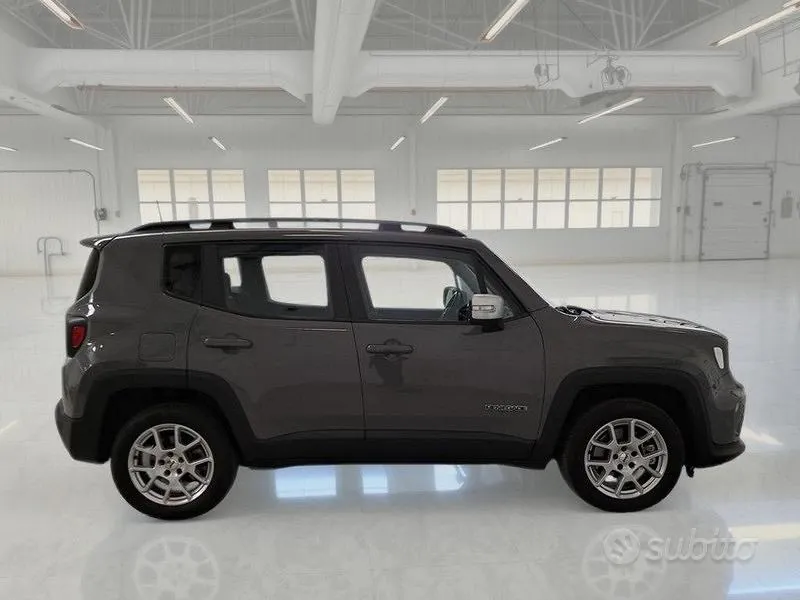 Jeep Renegade 2022 photo 3