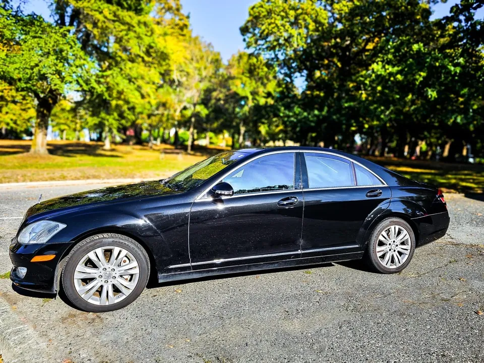 Mercedes-Benz S-Class 2009 photo 2