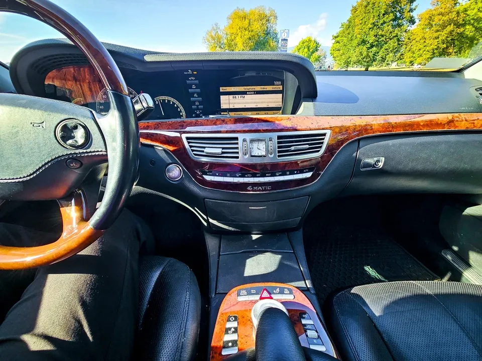 Mercedes-Benz S-Class 2009 photo 5