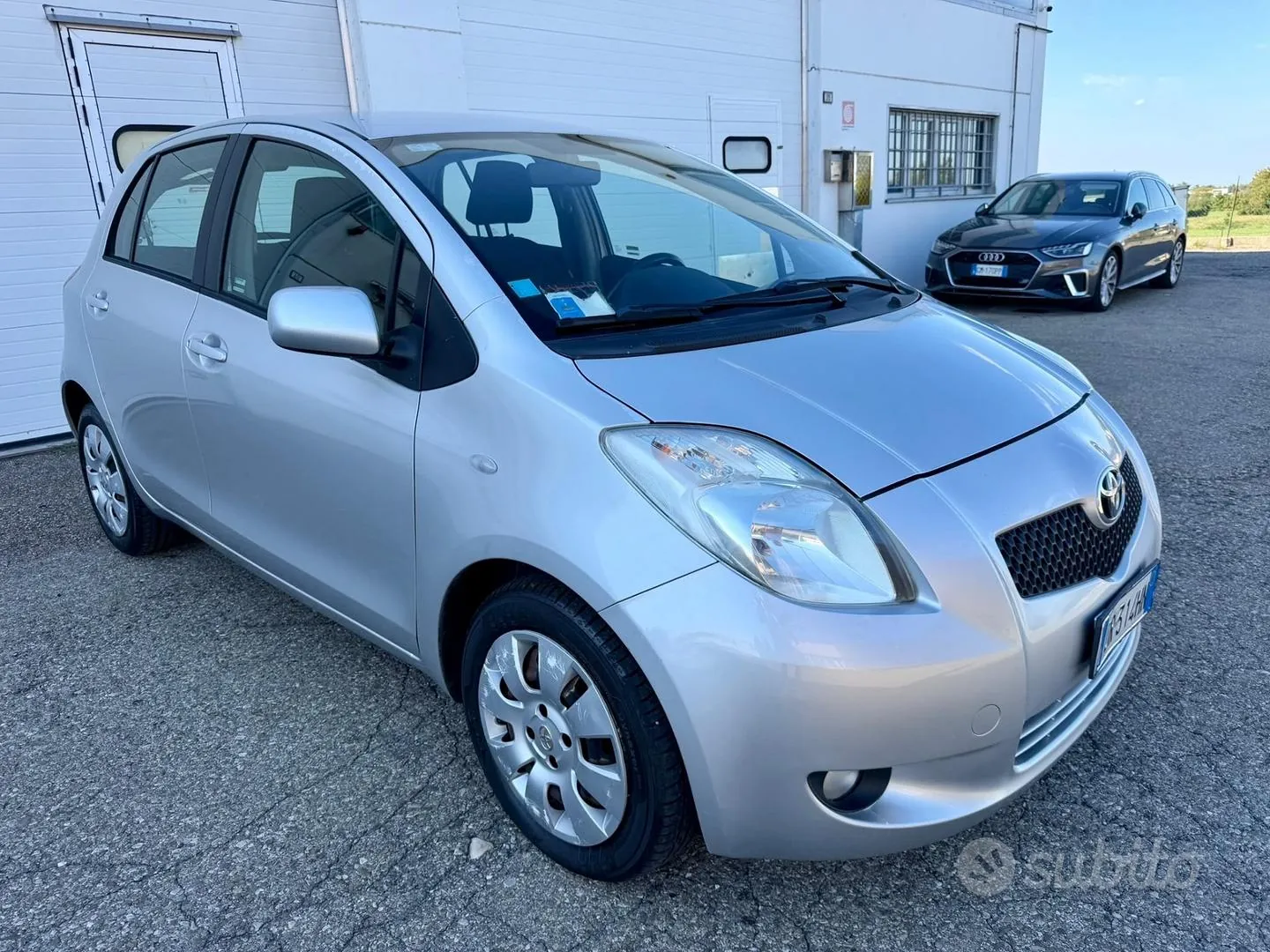 Toyota Yaris 2008 photo 3