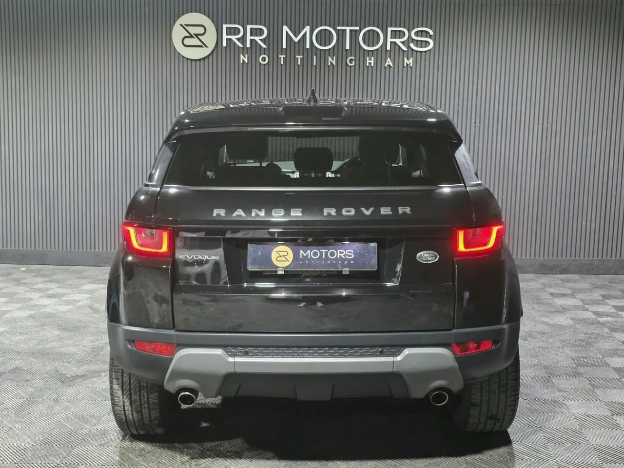 Land Rover Range Rover Evoque 2017 photo 4