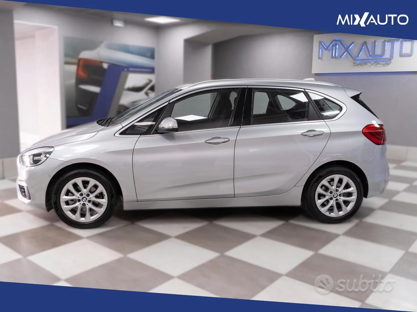 BMW 216D Active Tourer 2017 photo 3