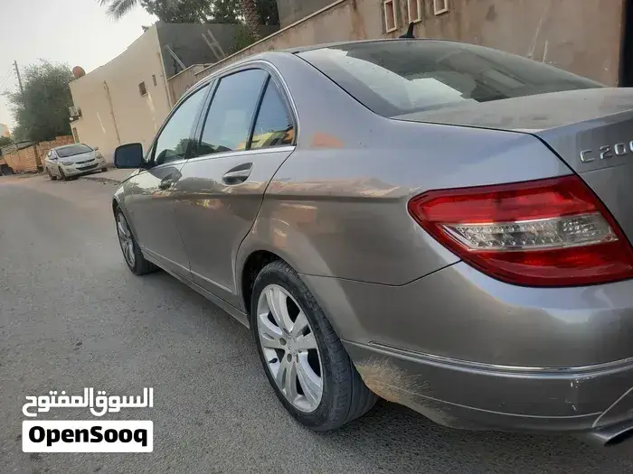 Mercedes-Benz C-Class 2012 photo 3
